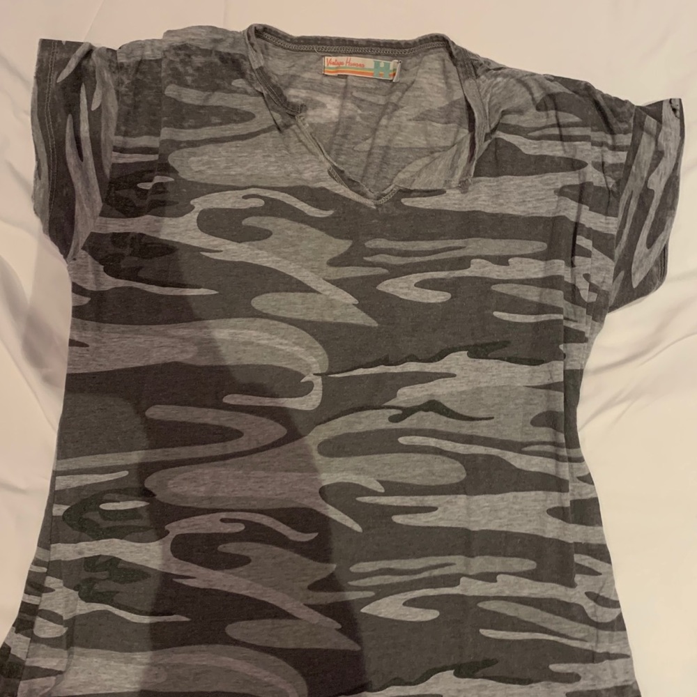 vintage havana camo tee